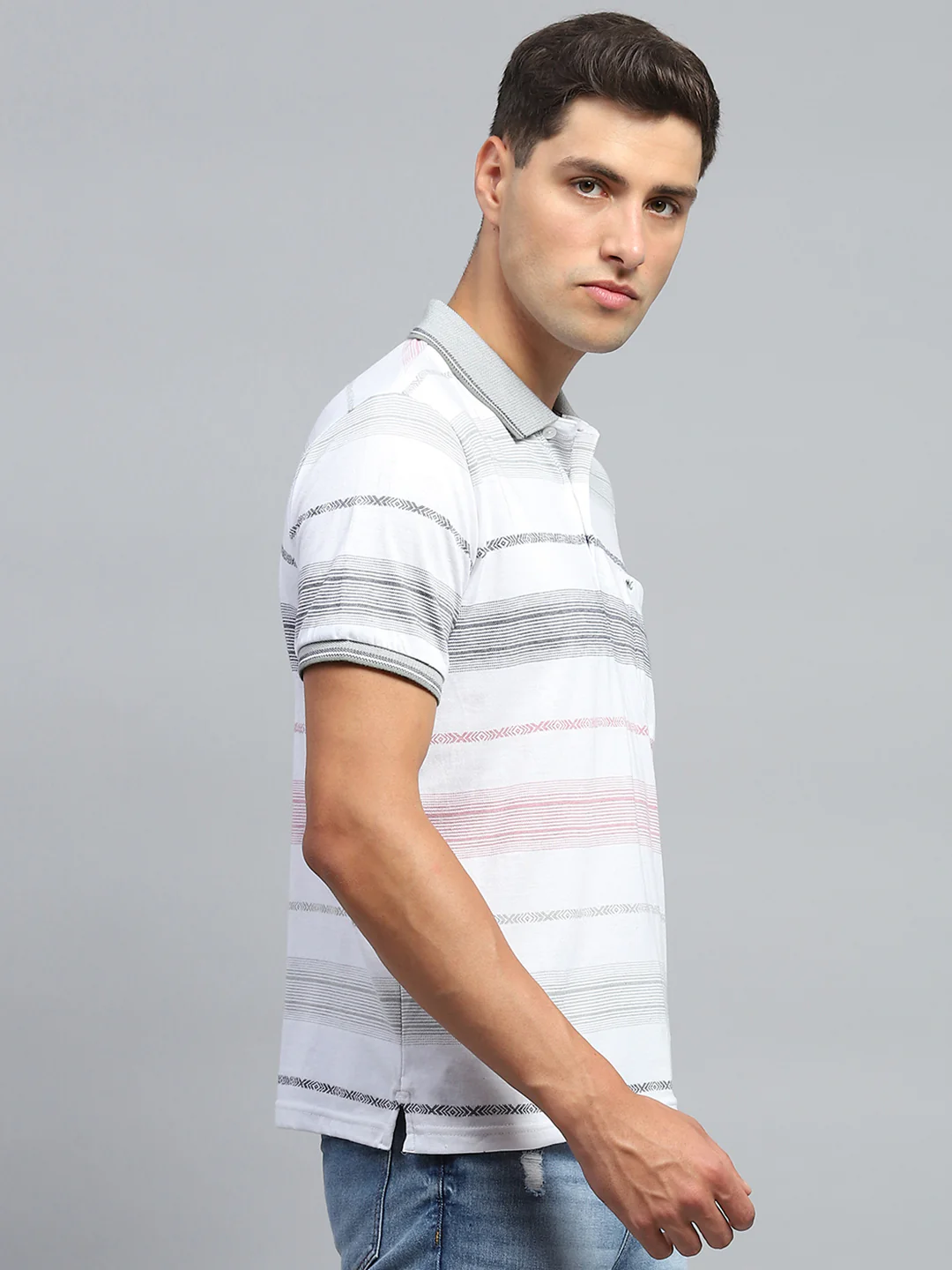Men White Stripe Collar Half Sleeve T-Shirt - Image 4