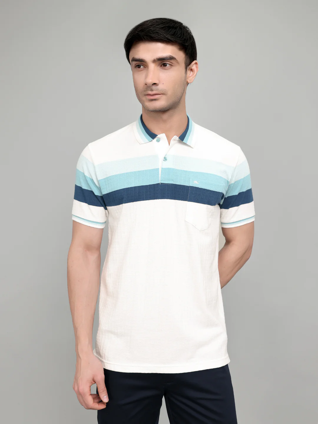 Men White Stripe Collar Half Sleeve T-Shirt