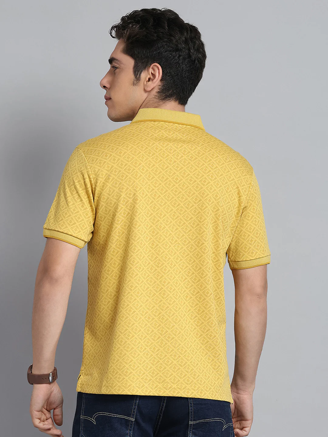 Men Yellow Printed Collar Half Sleeve T-Shirt - Image 5