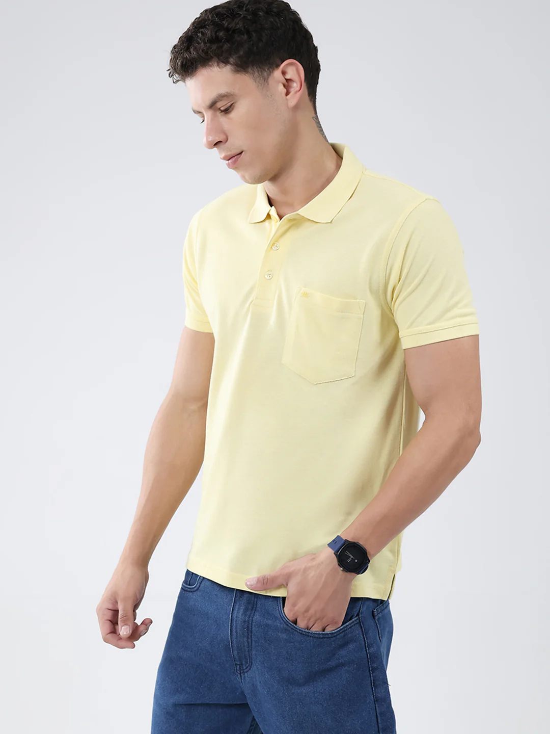 Men Yellow Solid Collar Half Sleeve T-Shirt - Image 3