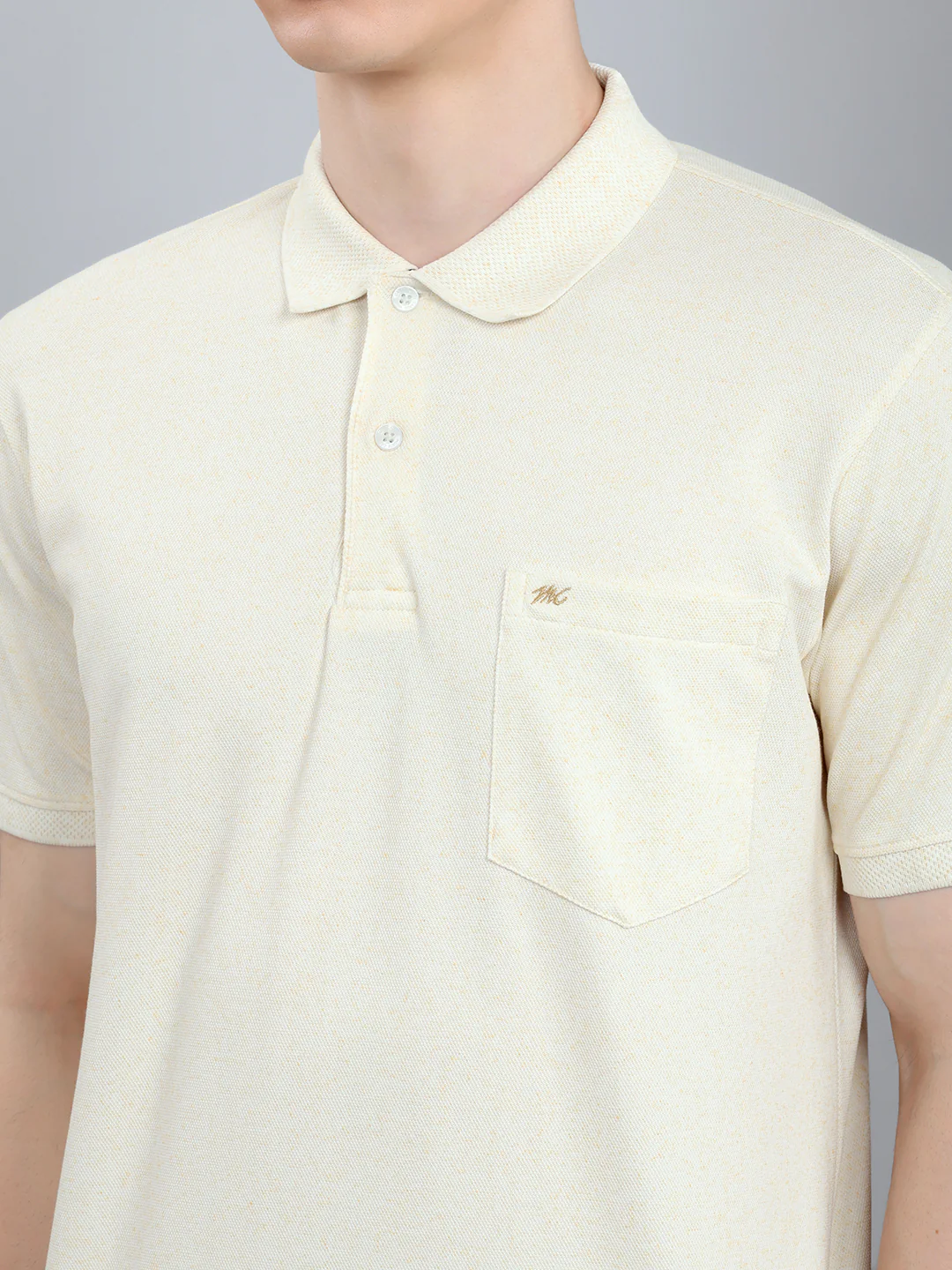 Men Yellow Solid Collar Half Sleeve T-Shirt - Image 5