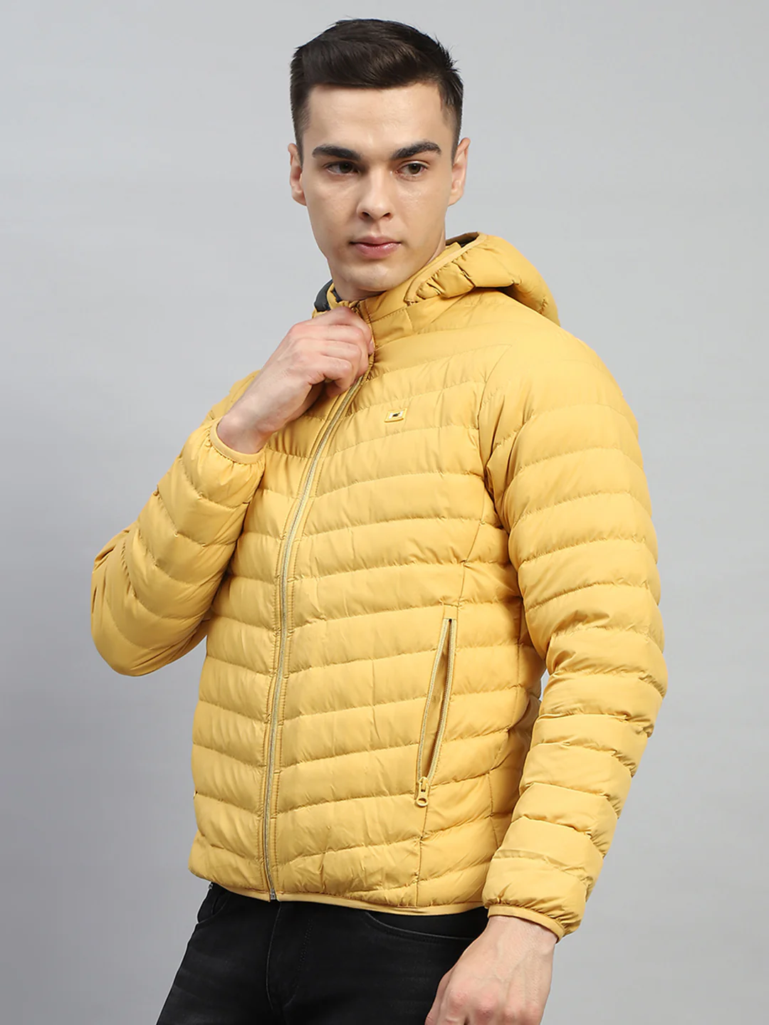 Men Yellow Solid Hooded Full Sleeve Jacket - Image 3