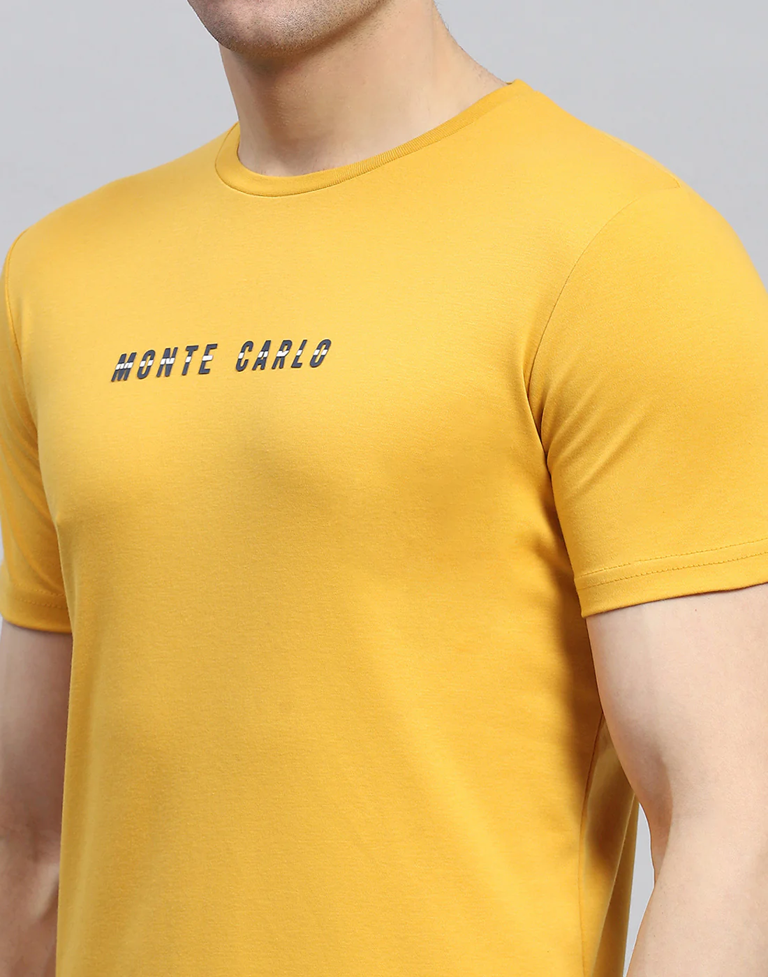 Men Yellow Solid Round Neck Half Sleeve T-Shirt - Image 7
