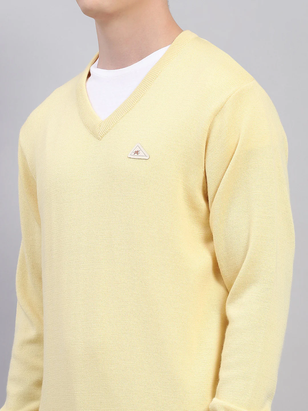 Men Yellow Solid V Neck Full Sleeve Pullover - Image 6