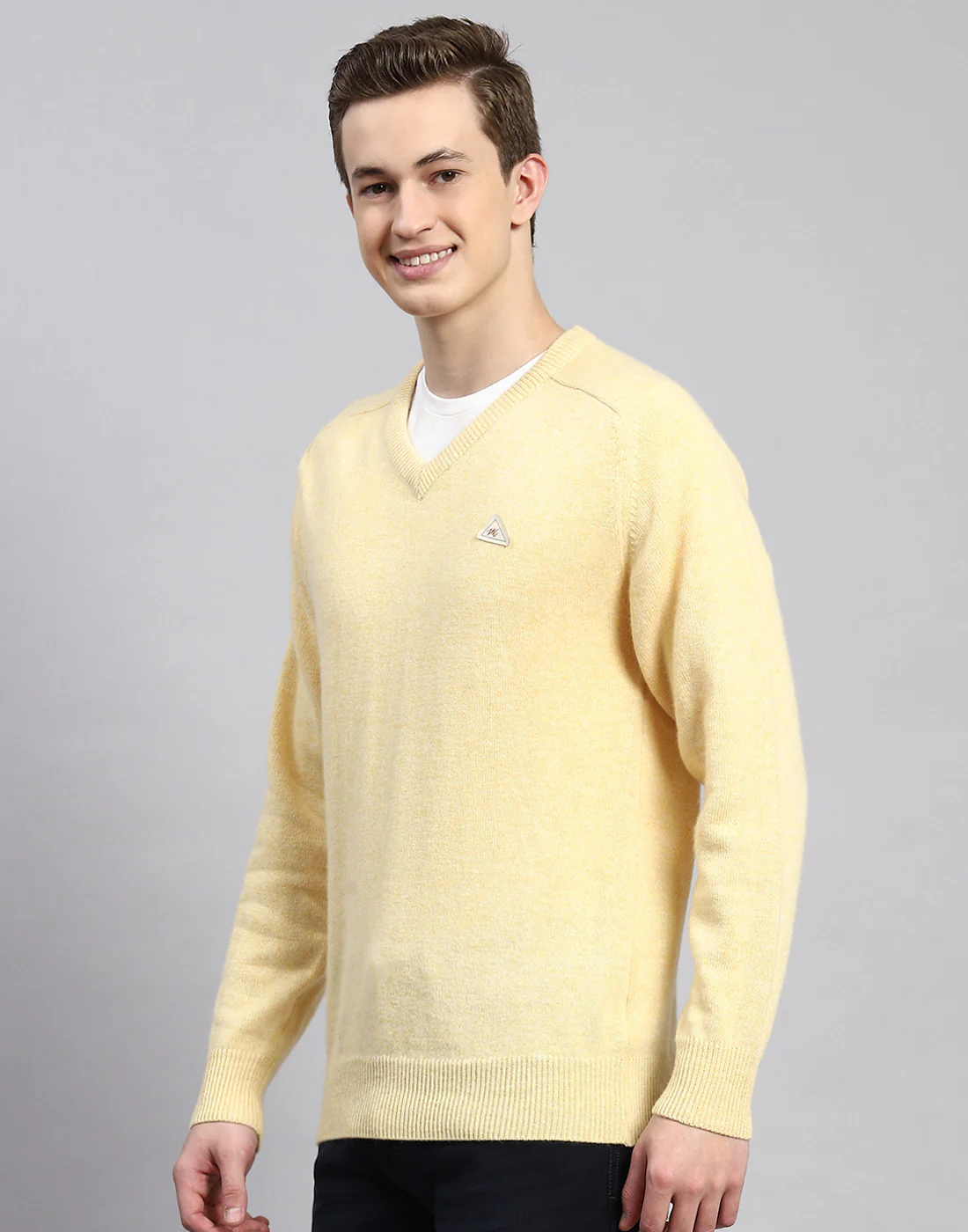 Men Yellow Solid V Neck Full Sleeve Pullover - Image 3