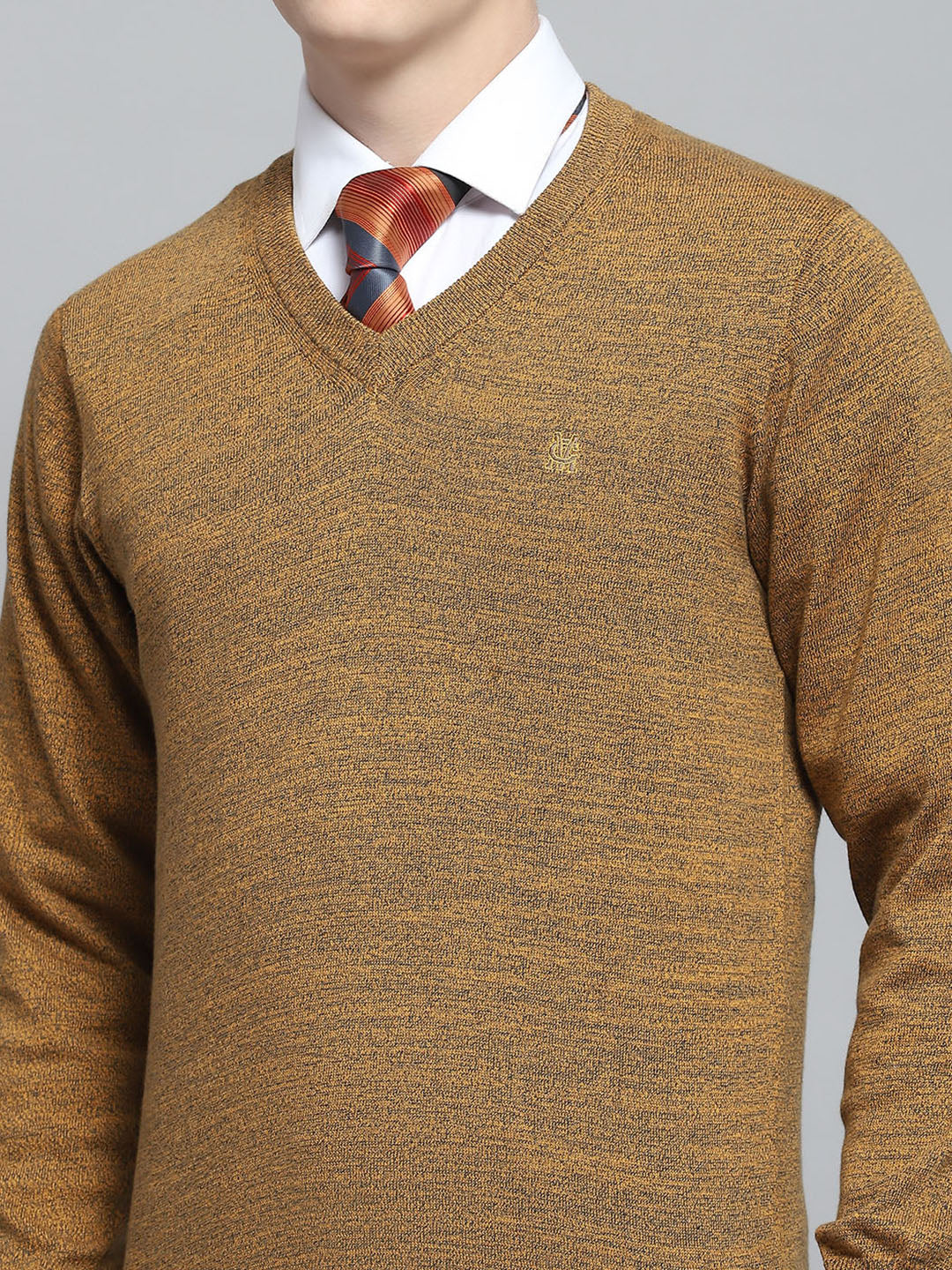 Men Yellow Solid V Neck Full Sleeve Pullover - Image 6