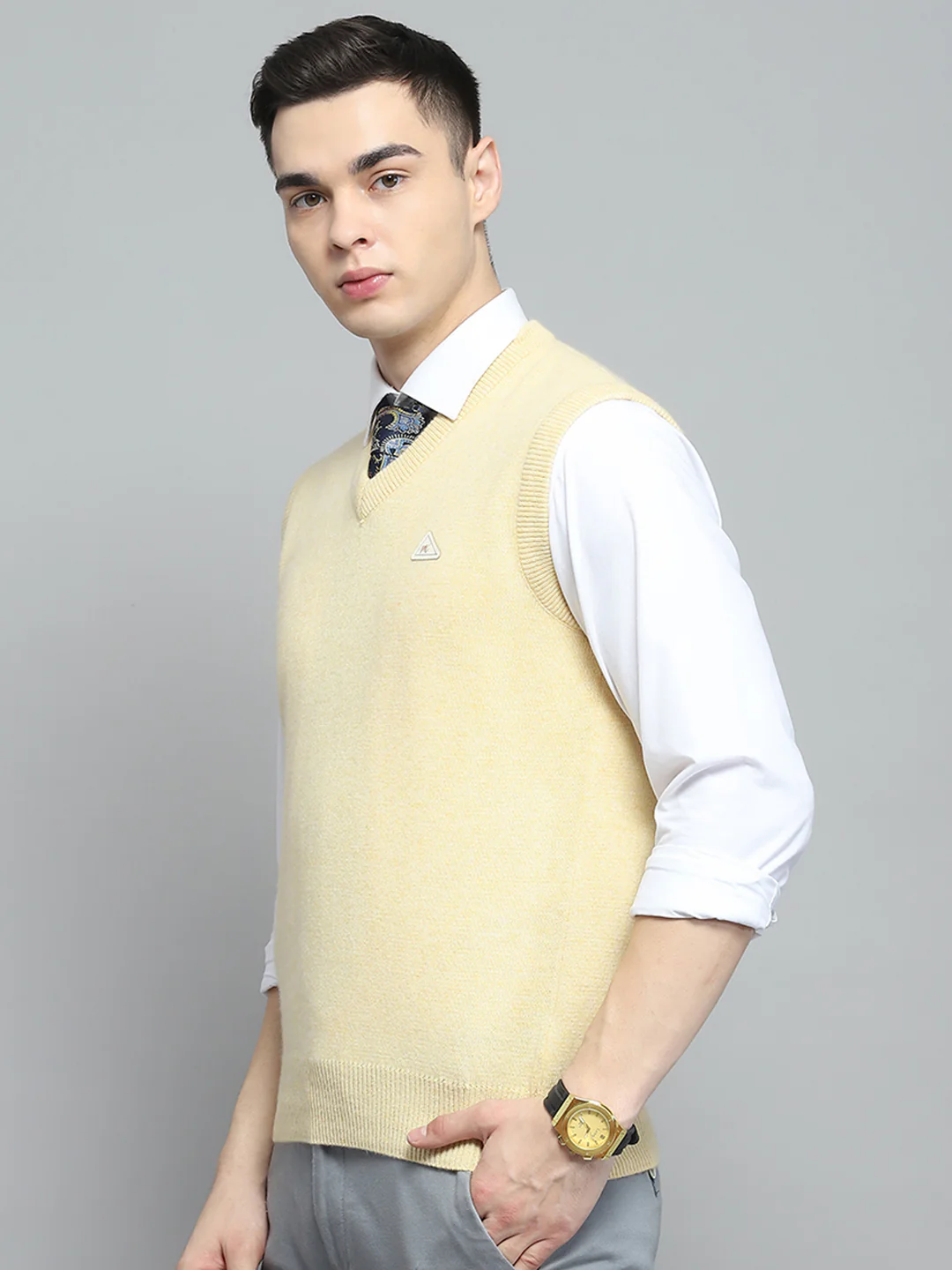 Men Yellow Solid V Neck Sleeveless Sweater - Image 3