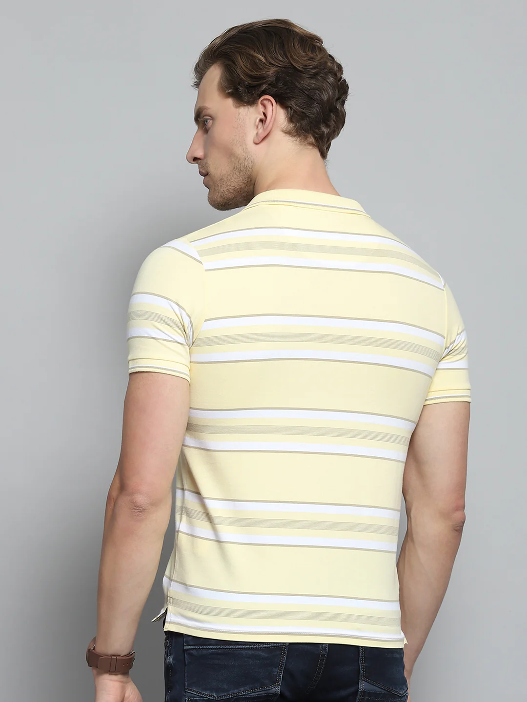 Men Yellow Stripe Collar Half Sleeve T-Shirt - Image 5