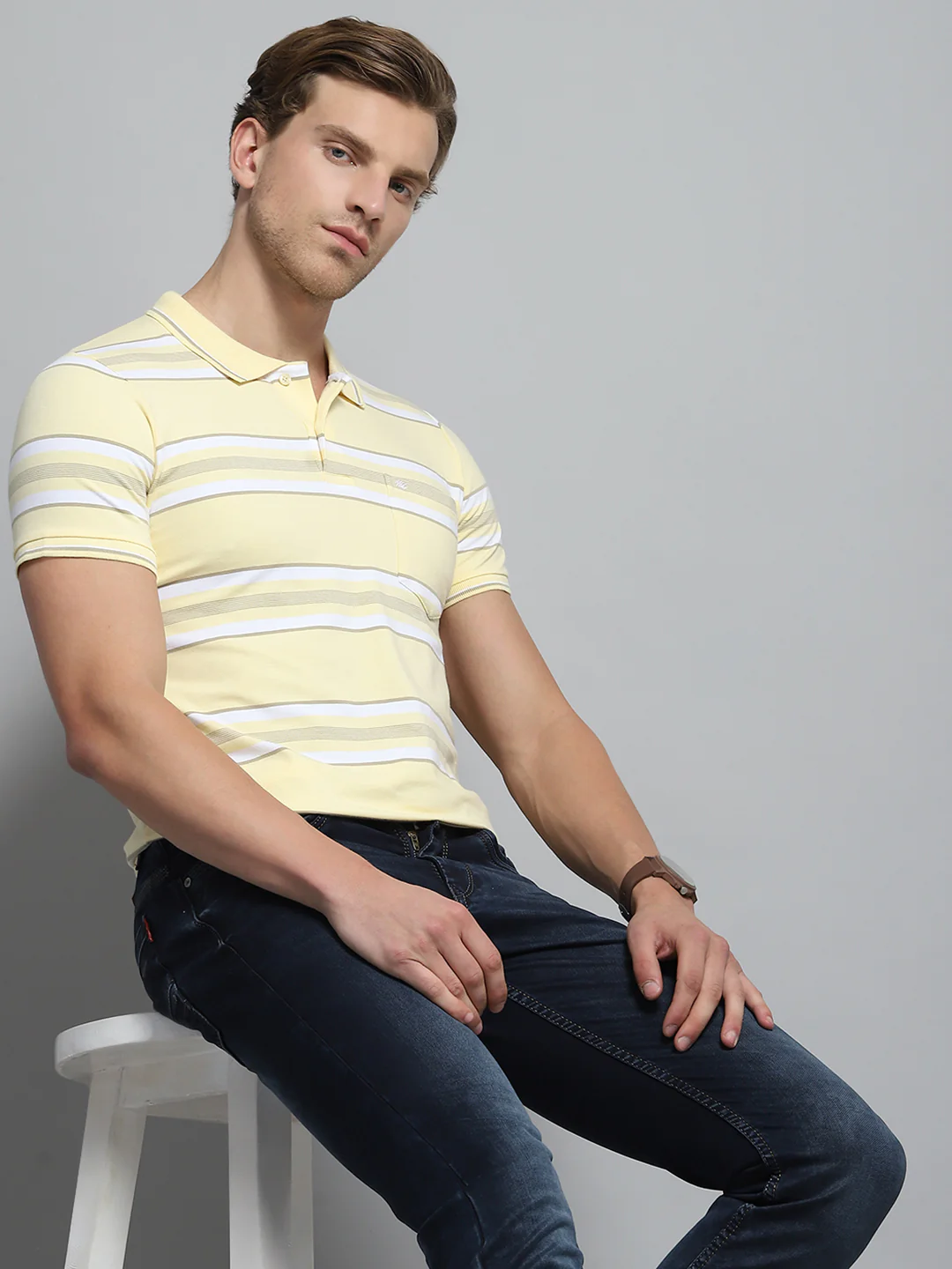 Men Yellow Stripe Collar Half Sleeve T-Shirt - Image 6