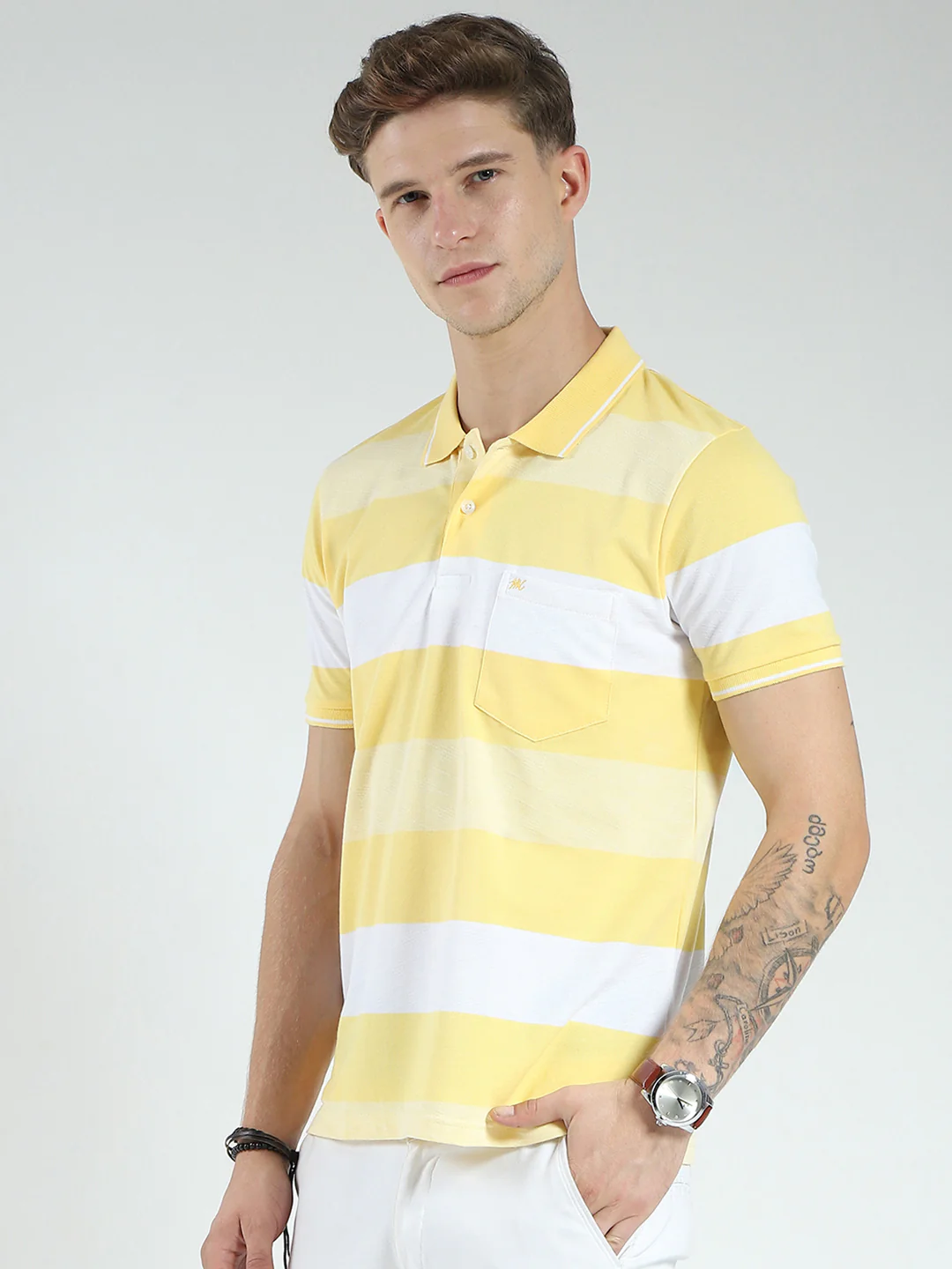 Men Yellow Stripe Collar Half Sleeve T-Shirt - Image 3