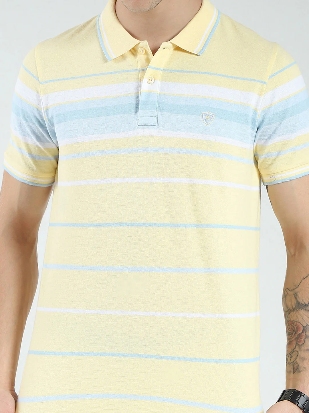 Men Yellow Stripe Collar Half Sleeve T-Shirt - Image 6