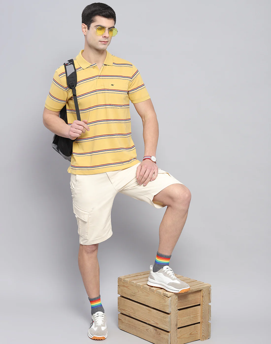 Men Yellow Stripe Polo Collar Half Sleeve T-Shirt - Image 2