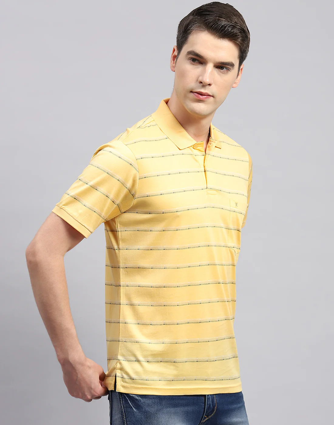 Men Yellow Stripe Polo Collar Half Sleeve T-Shirt - Image 4