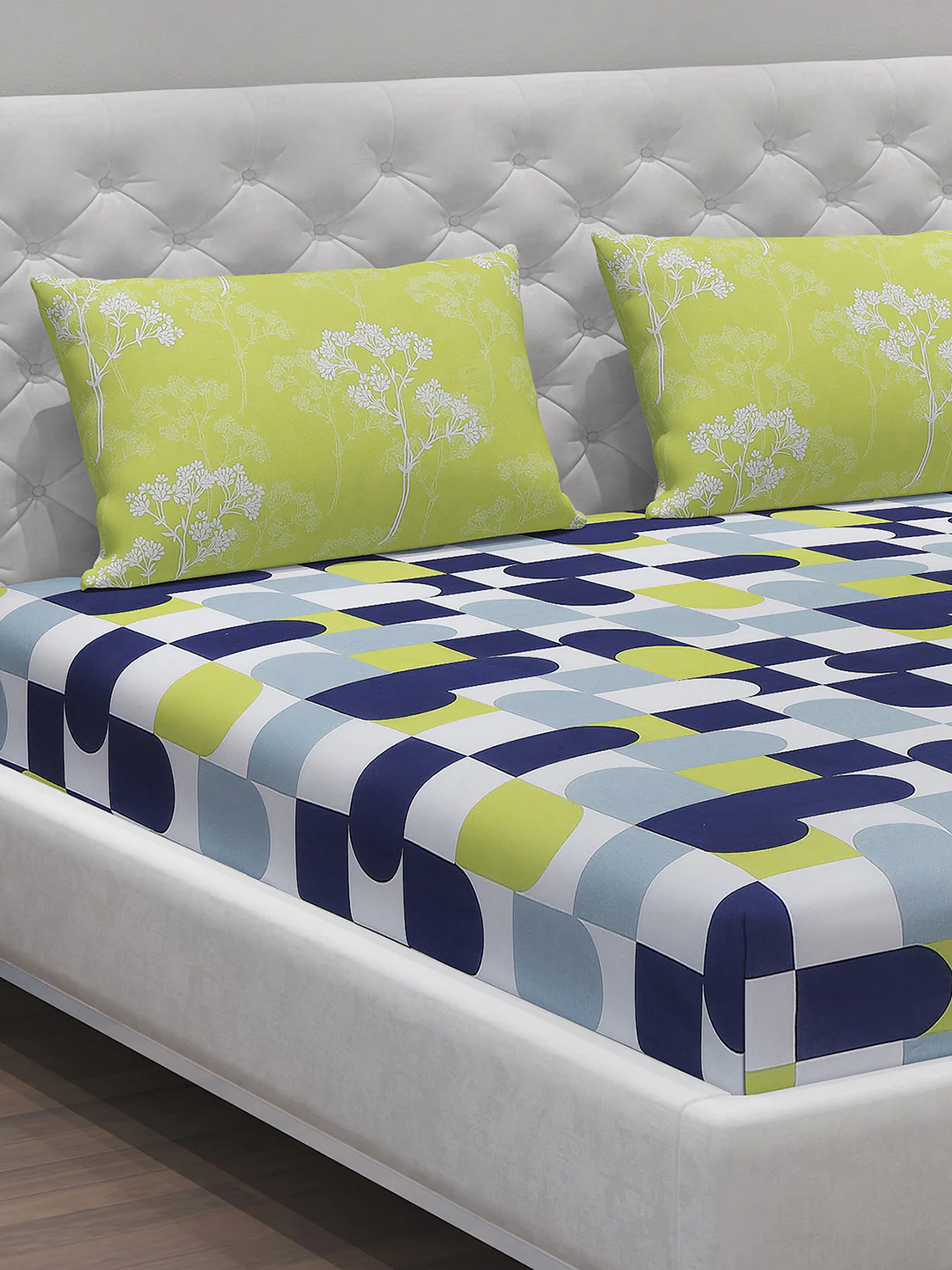 MOCA by Monte Carlo 104 GSM Cotton Double Bedsheet (2 Pcs Set) - Image 4