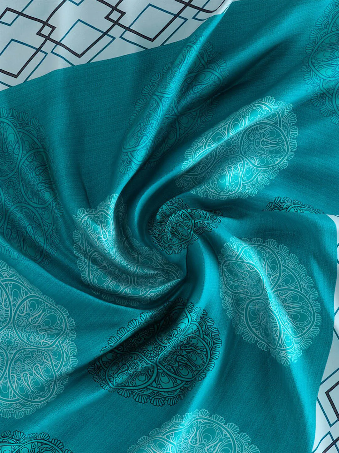 120 GSM Microfibre Double Bedsheet with 2 Pillow Covers - Image 5
