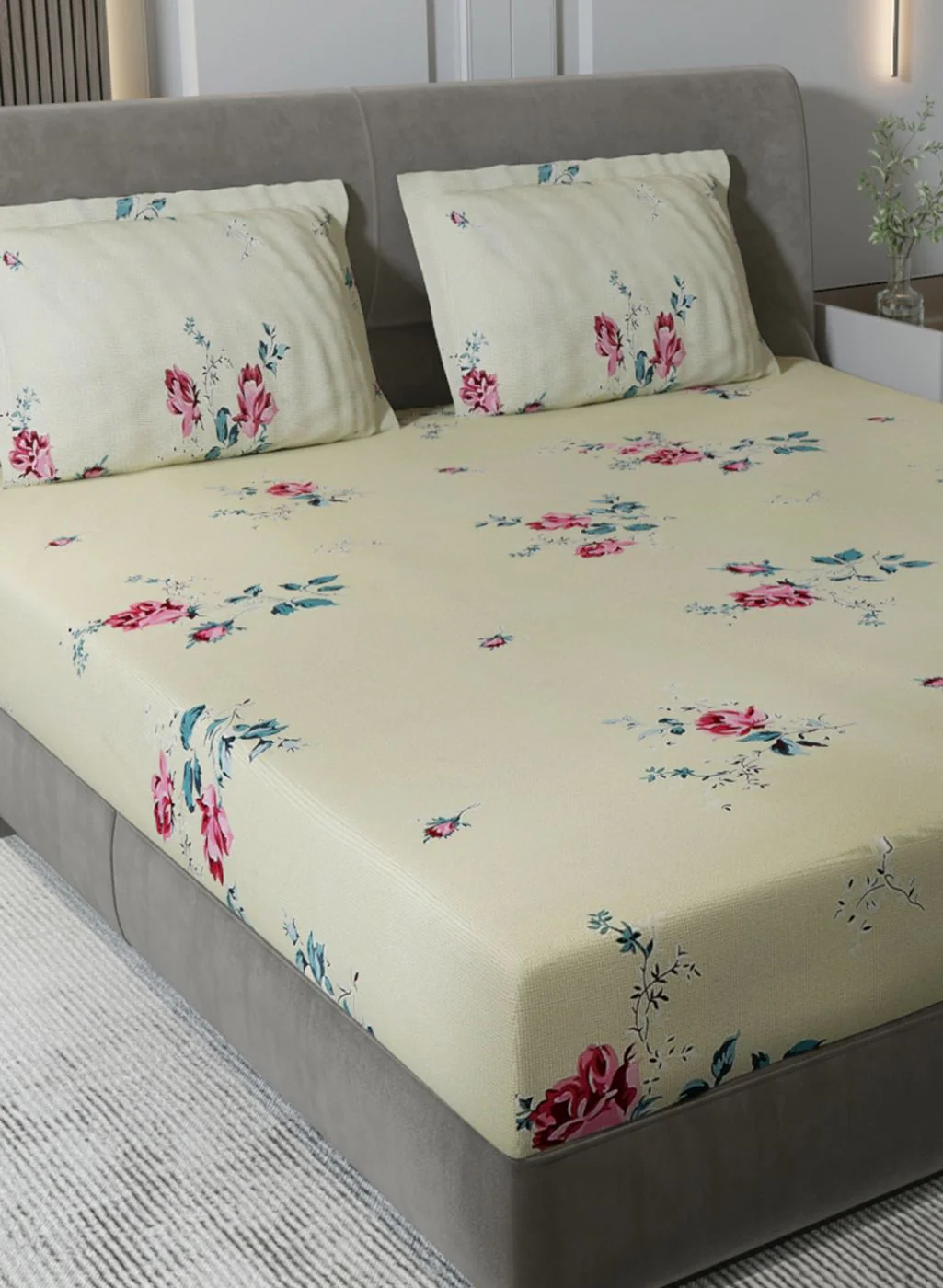 120TC Pure Cotton Queen Bedsheet with 2 Pillow Covers - Image 4
