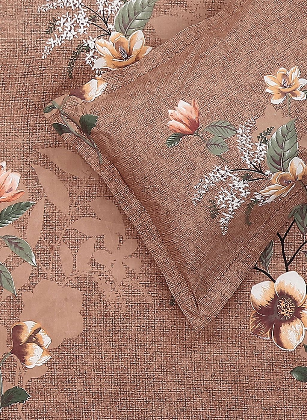 130 GSM Polyester Queen Bedsheet with 2 Pillow Covers - Image 5