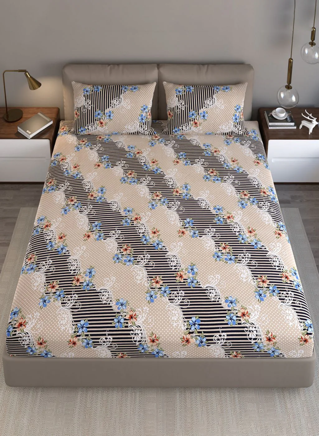 130 GSM Polyester Queen Bedsheet with 2 Pillow Covers - Image 3