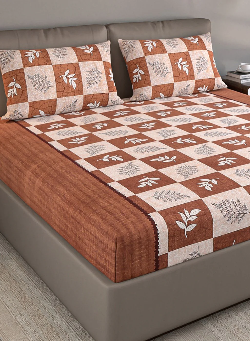 140TC Pure Cotton Queen Bedsheet with 2 Pillow Covers - Image 4