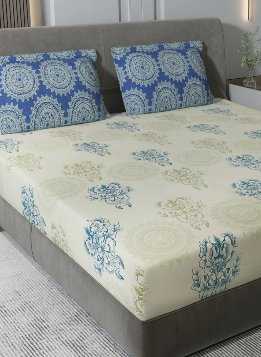 144TC Pure Cotton King Bedsheet with 2 Pillow Covers - Image 4