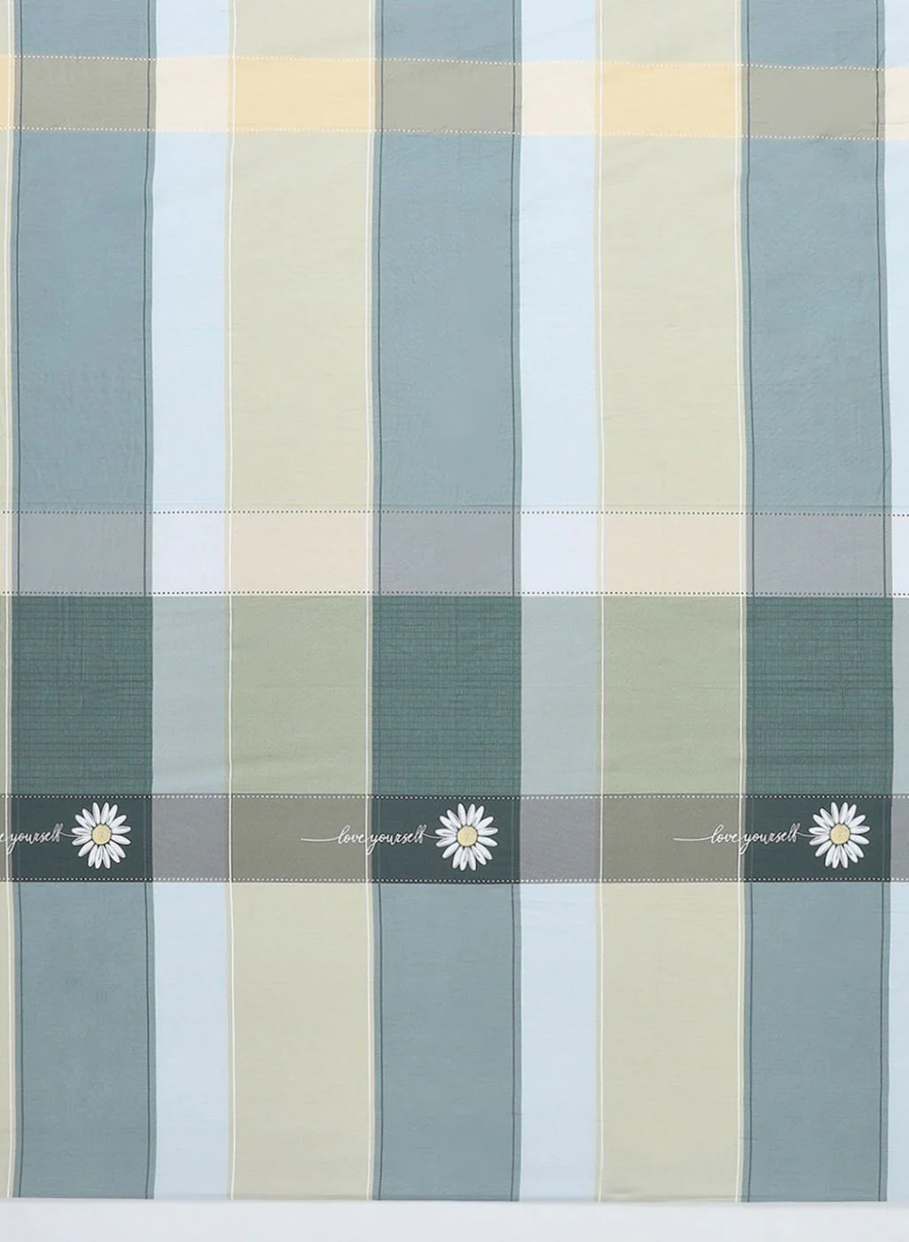 200TC Pure Cotton King Bedsheet with 2 Pillow Covers - Image 6