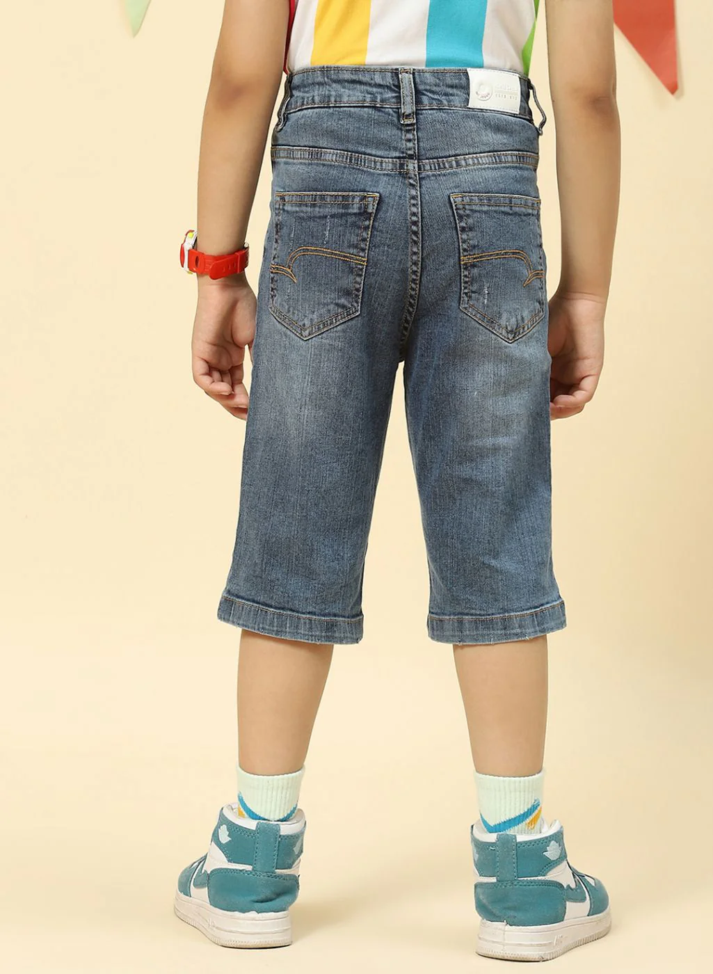 Boys Blue Solid Capri - Image 5