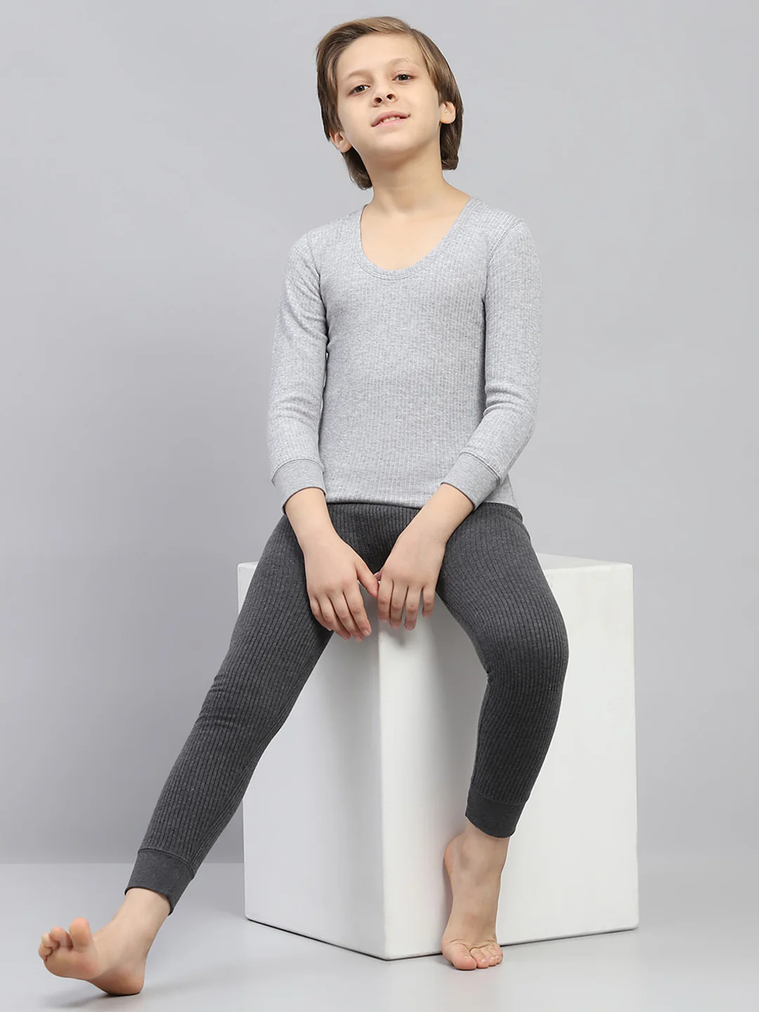 Boys Grey Solid Thermal Vest - Image 2