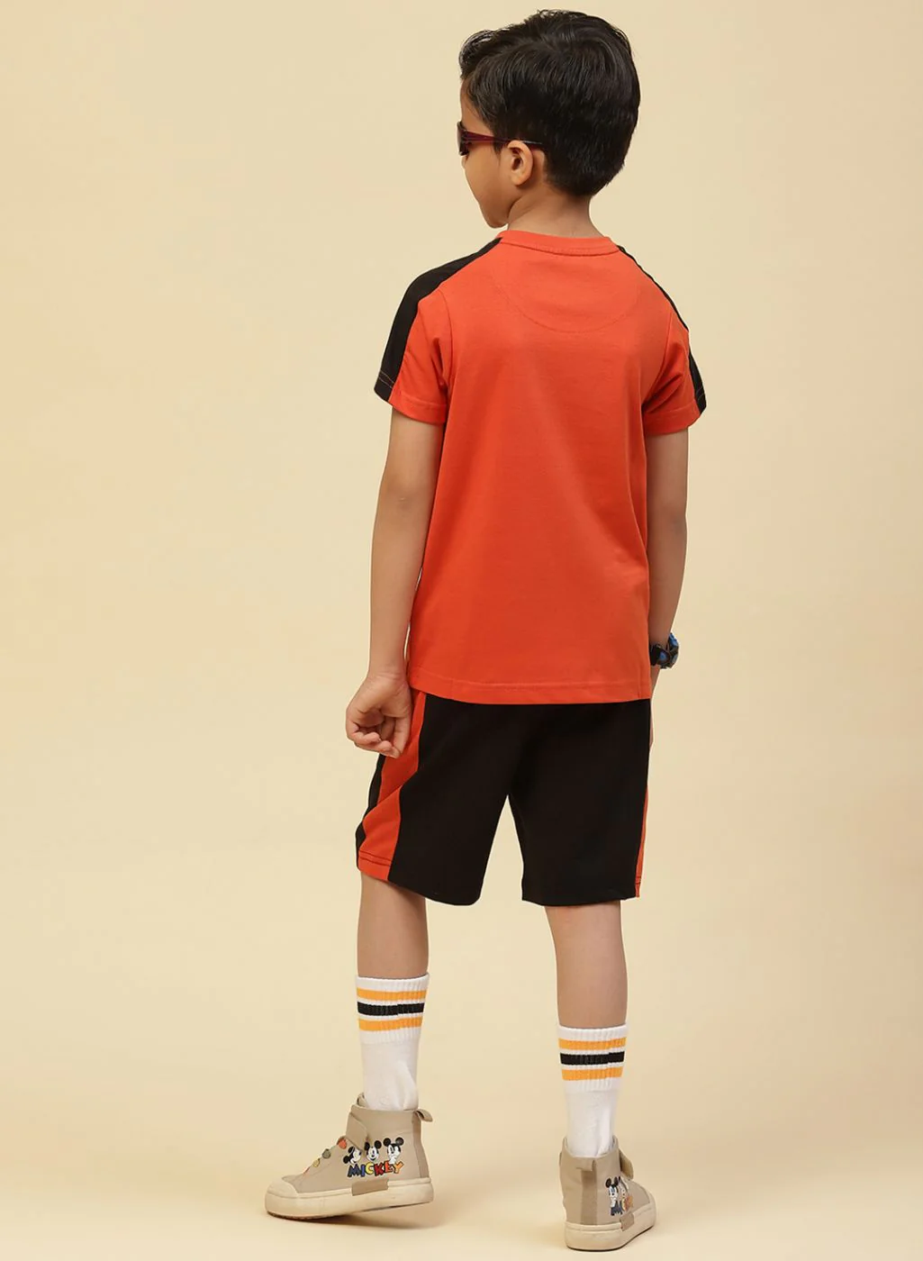 Boys Orange Printed Bermuda Set - Image 4