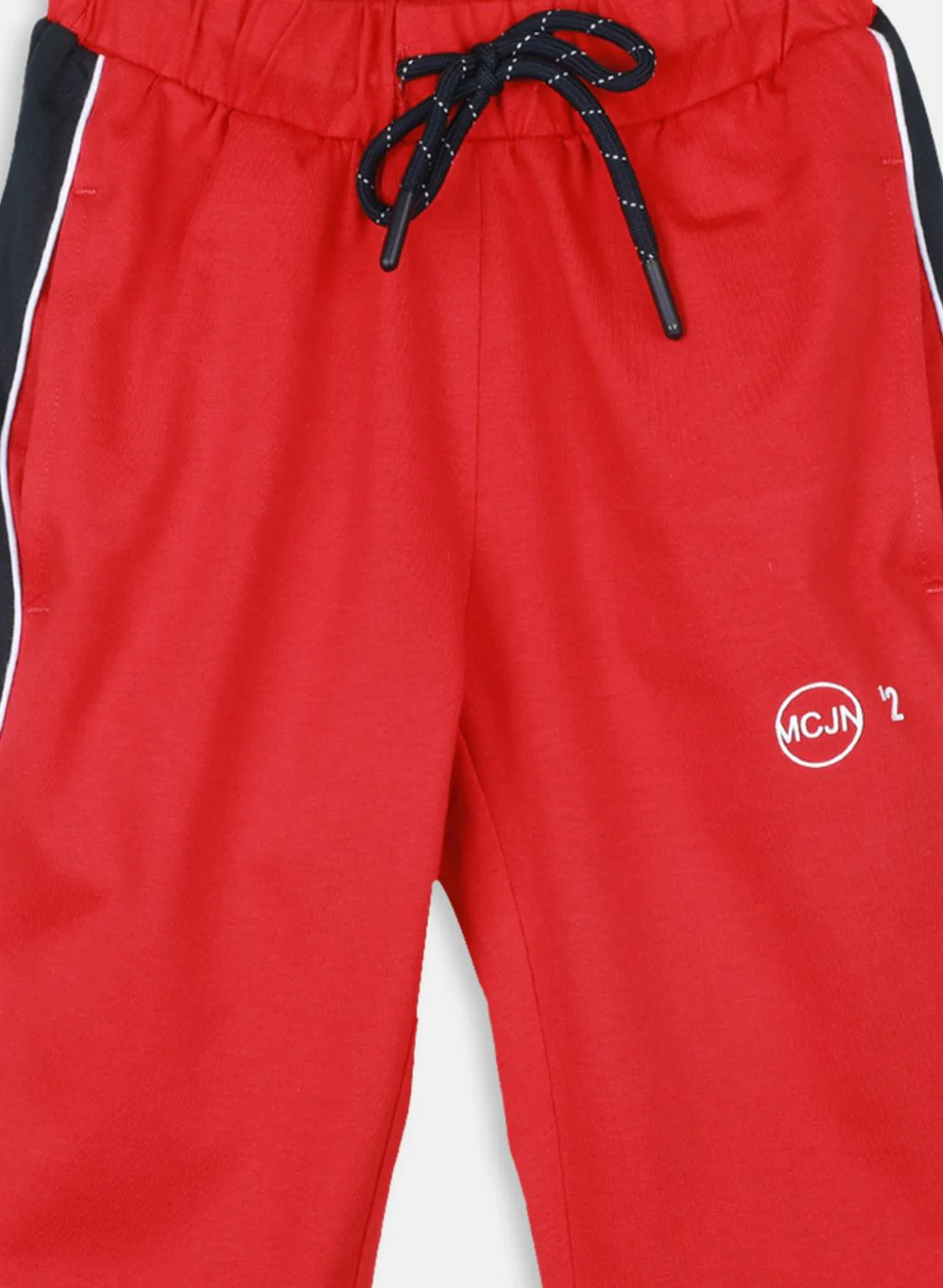 Boys Red Printed Capri - Image 3