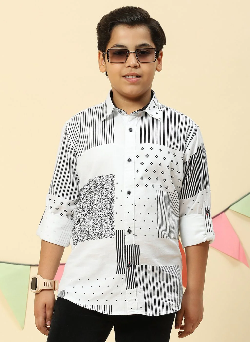 Boys White Solid Shirt - Image 2