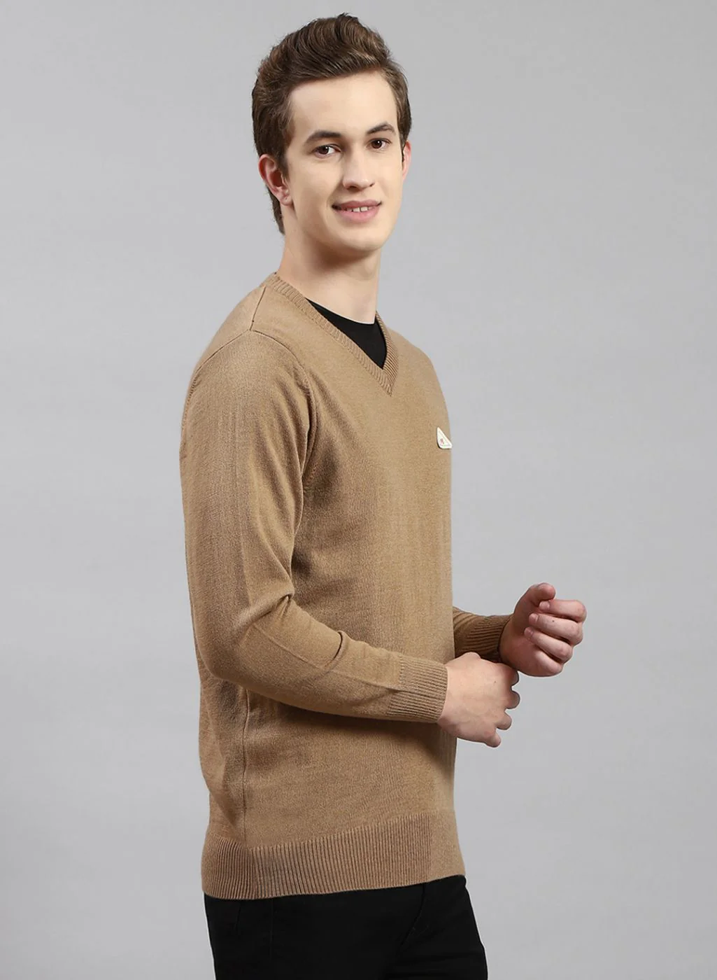 Men Beige Solid Wool blend Pullover - Image 4