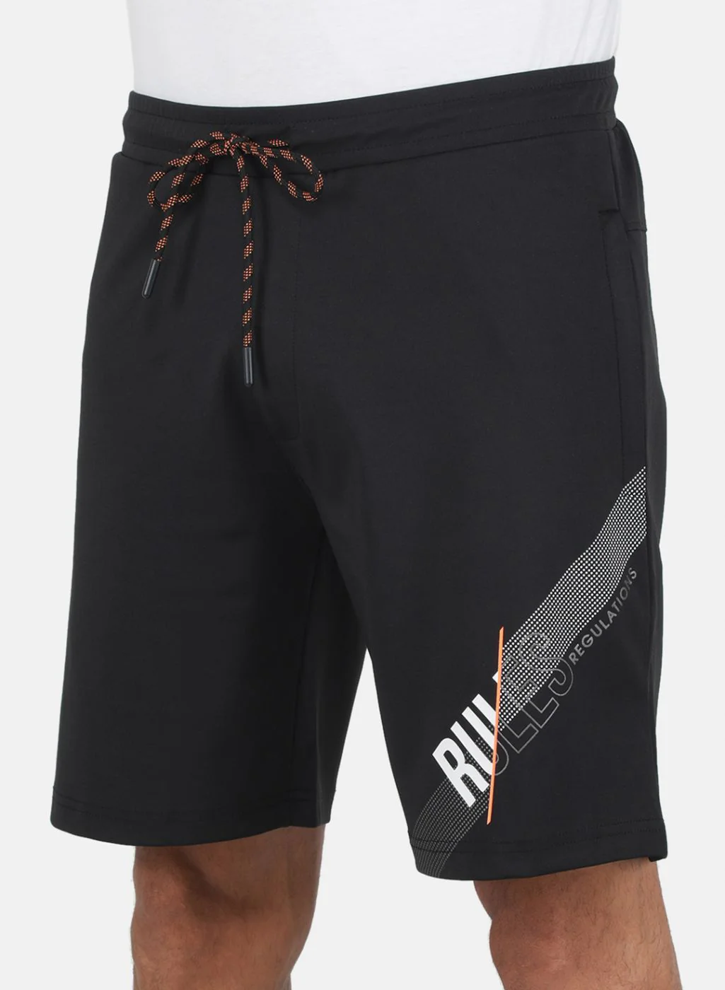 Men Black Solid Bermuda - Image 5
