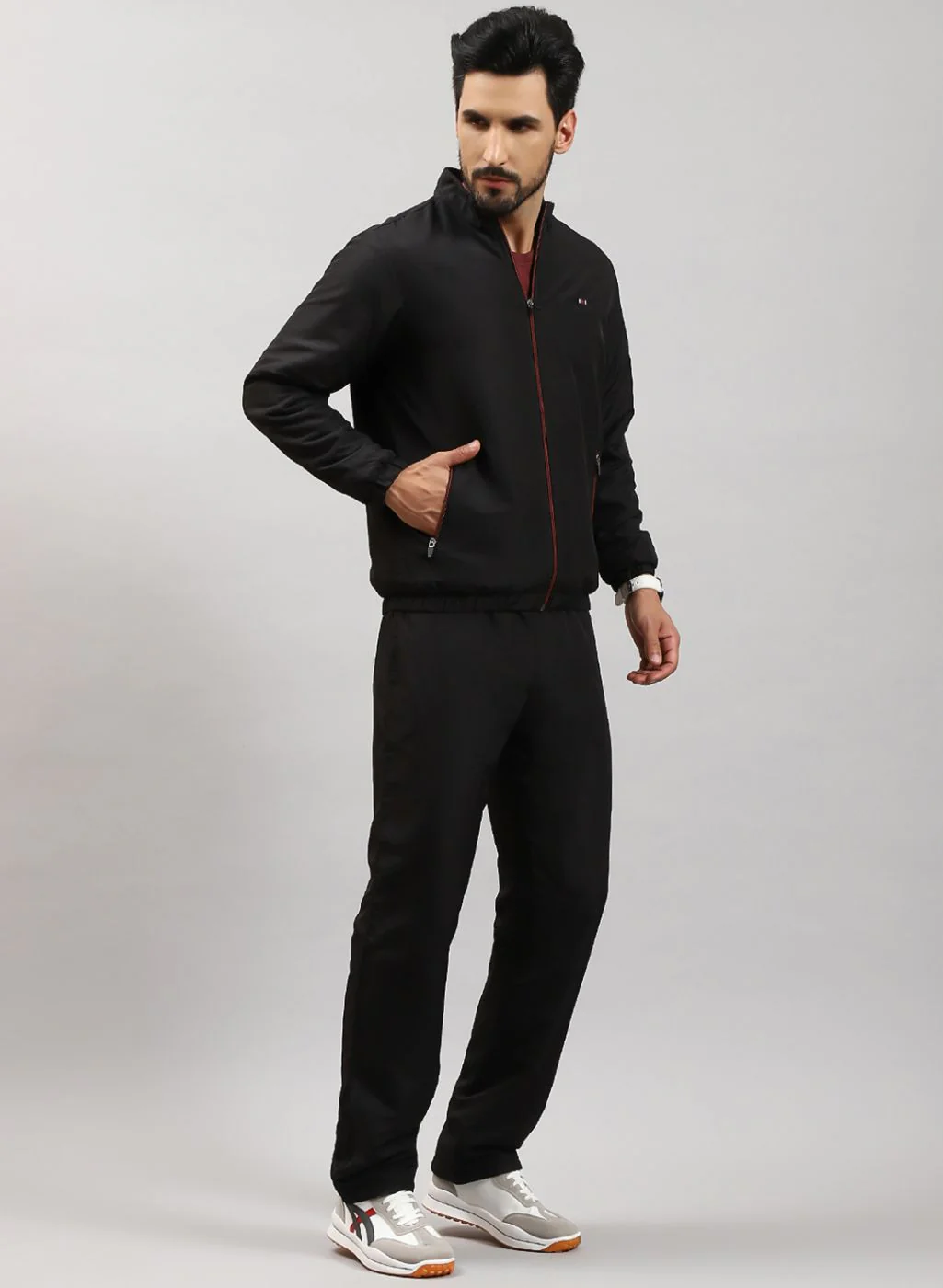 Men Black Solid Cotton Blend Tracksuit - Image 4