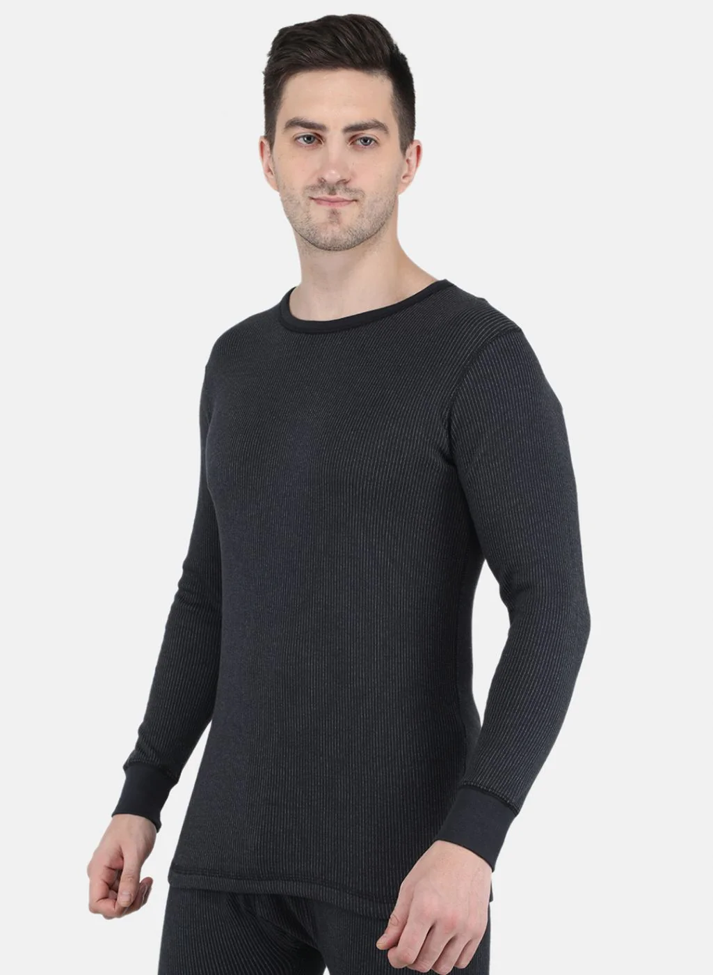 Men Black Solid Thermal Vest - Image 2