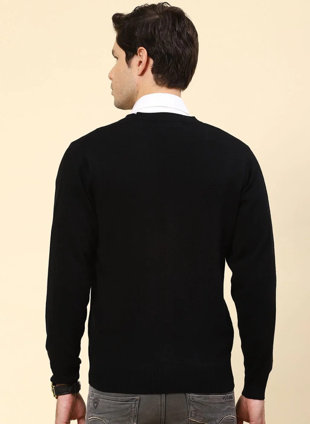 Men Black Solid Wool blend Cardigan - Image 5
