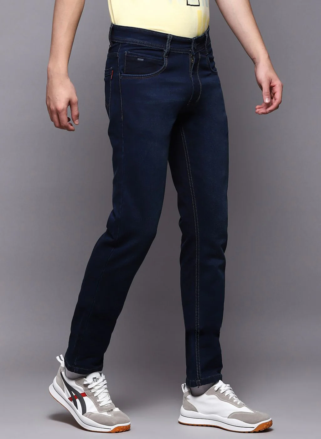 Men Blue NArrow Fit Denim - Image 4