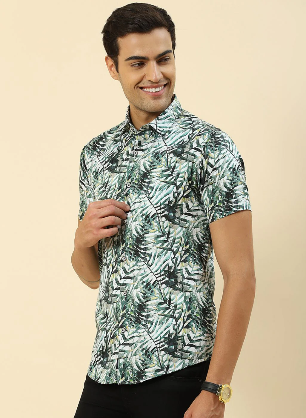 Men Green Printed Shirt - Image 3