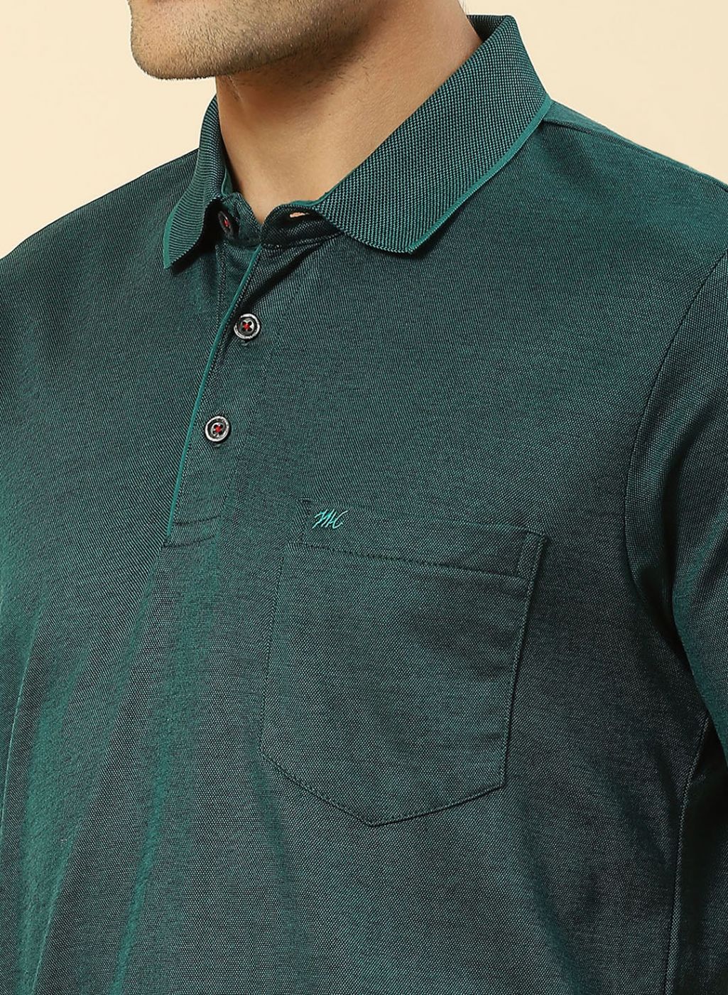 Men Green Solid T-Shirt - Image 6