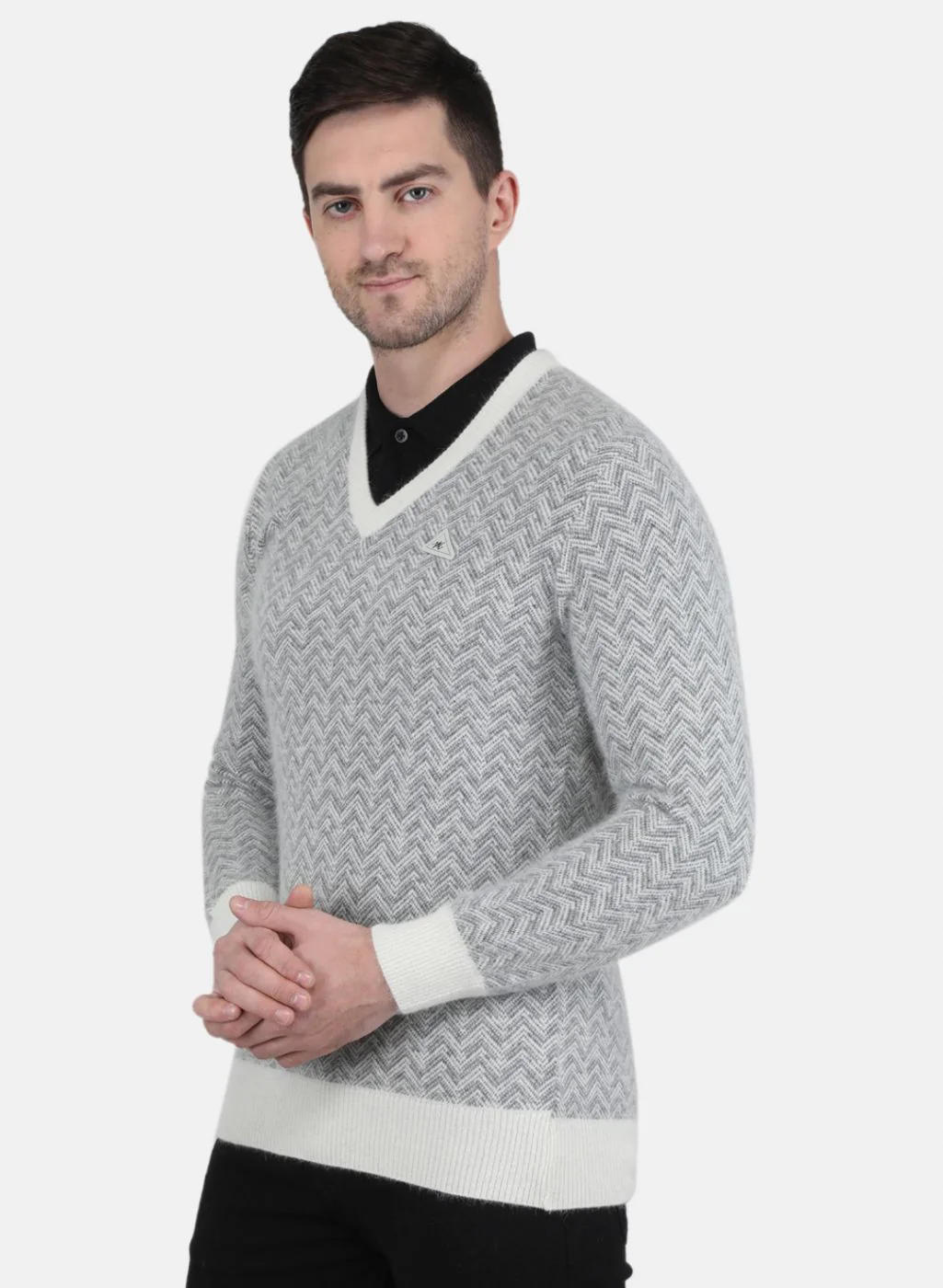 Men Grey Jaquard Pullover - Image 2