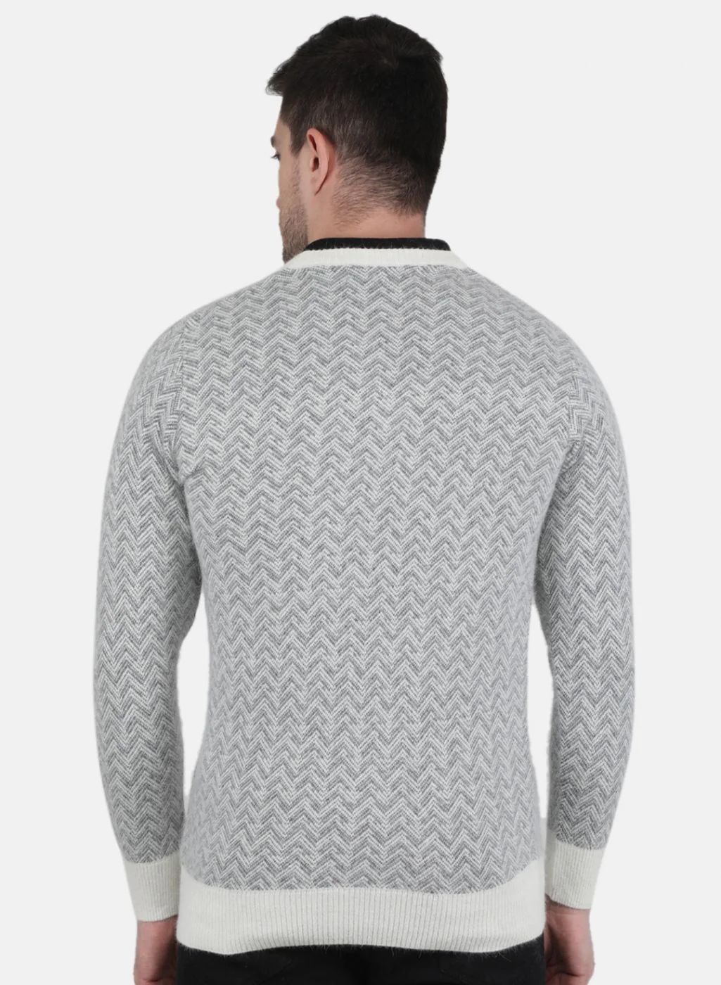 Men Grey Jaquard Pullover - Image 3