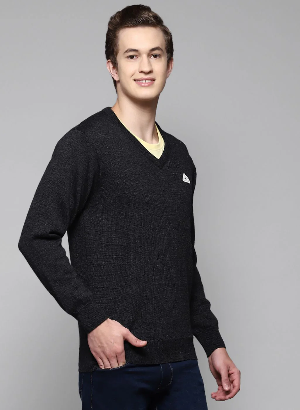 Men Grey Solid Pure wool Pullover - Image 4