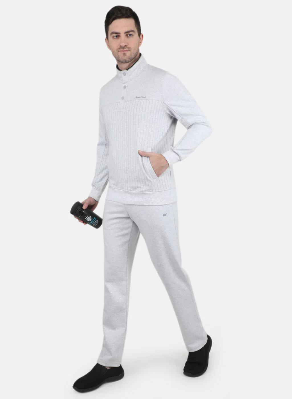Men Grey Solid Tracksuit - Image 4