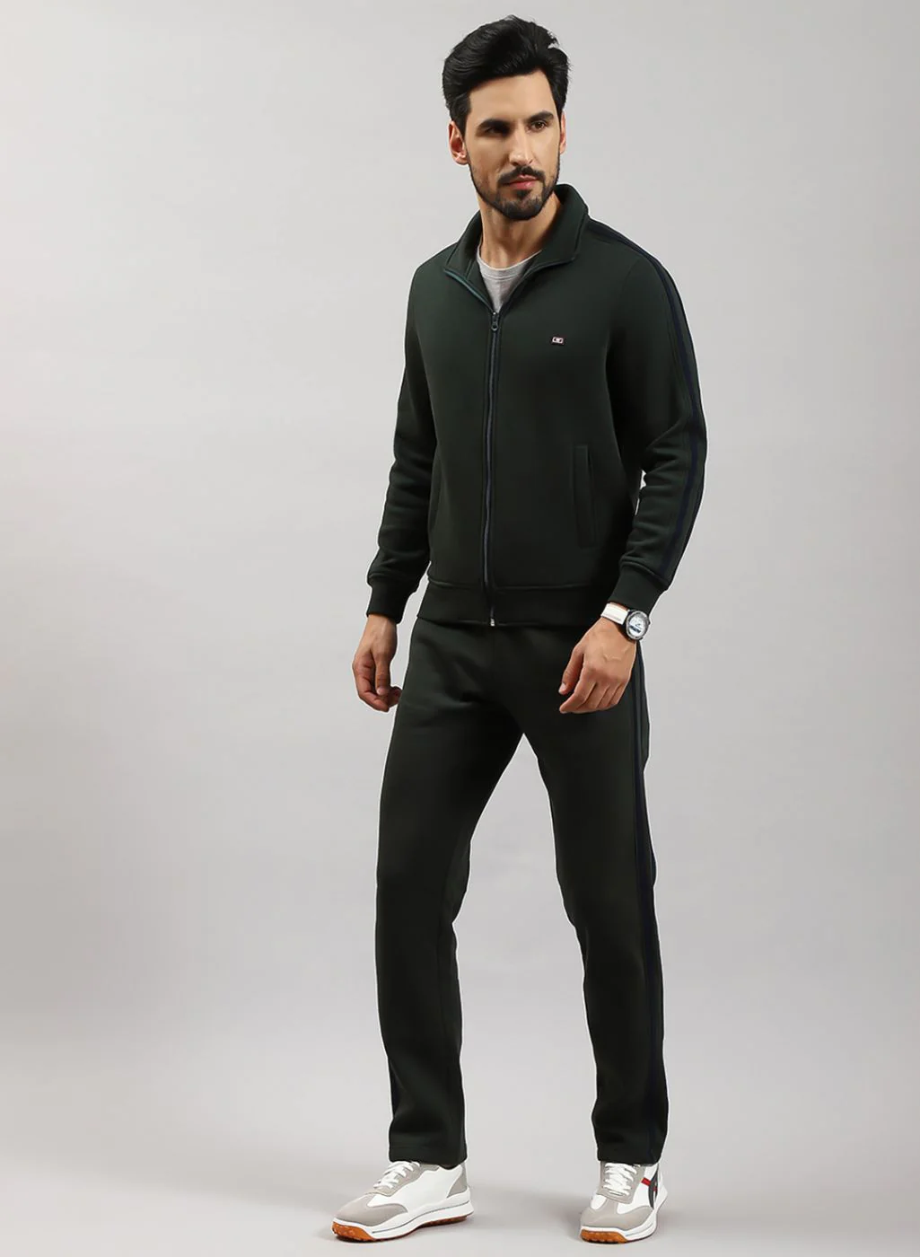 Men Green Solid Cotton Blend Tracksuit - Image 3