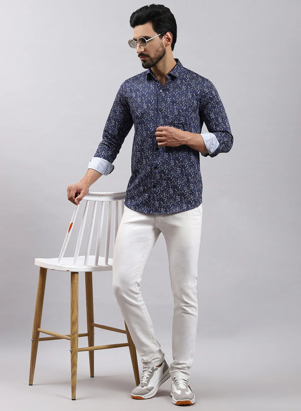 Men NAvy Blue Printed Pure Cotton Shirt - Image 2