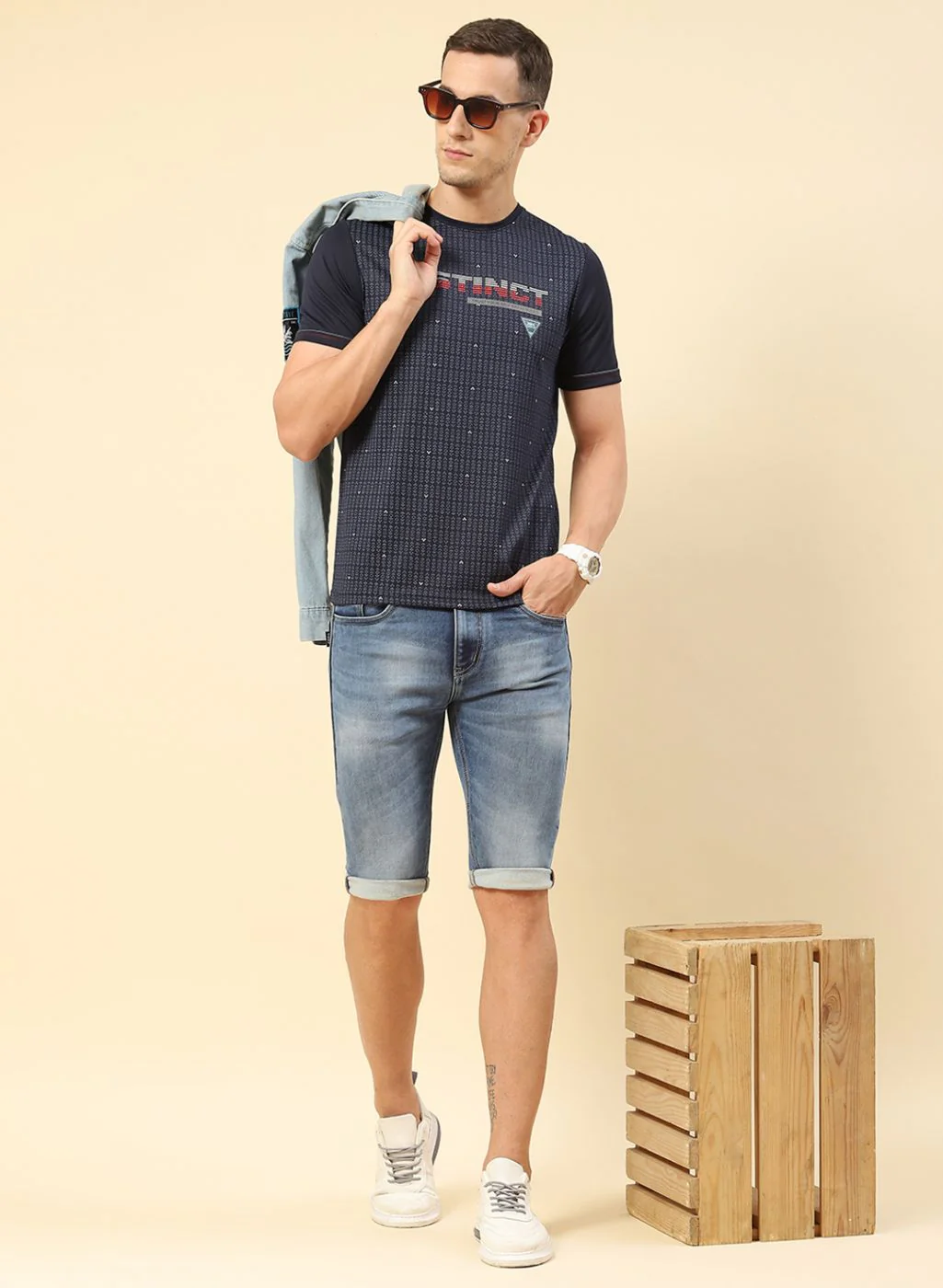 Men NAvy Blue Printed T-Shirt - Image 2