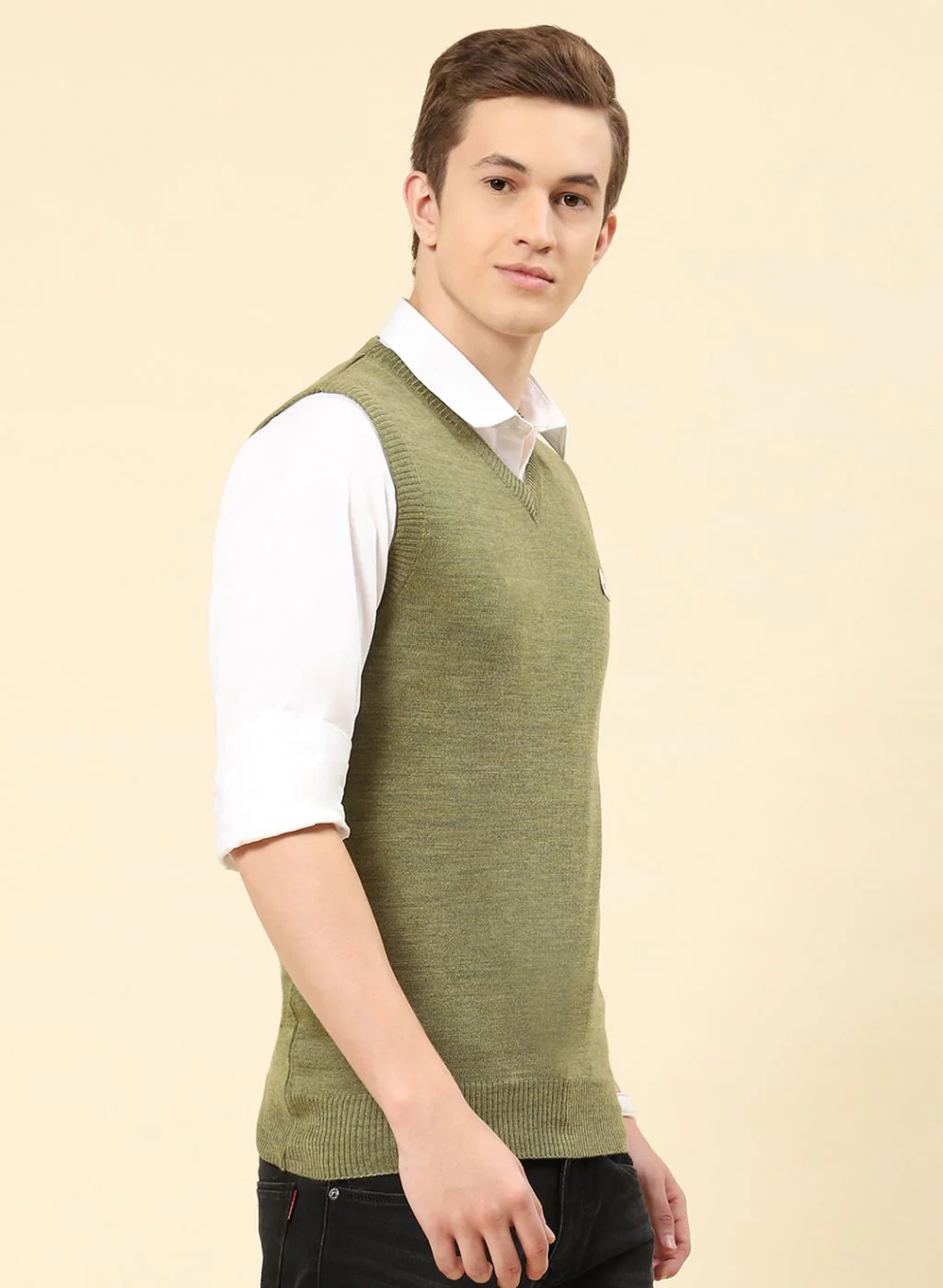 Men Olive Solid Blend wool Sweater - Image 4