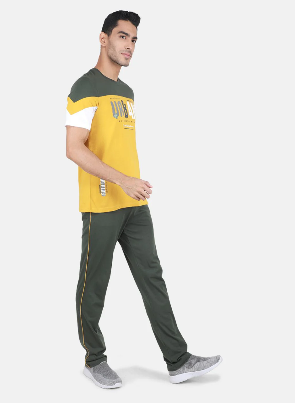 Men Olive Solid Lower Set - Image 7