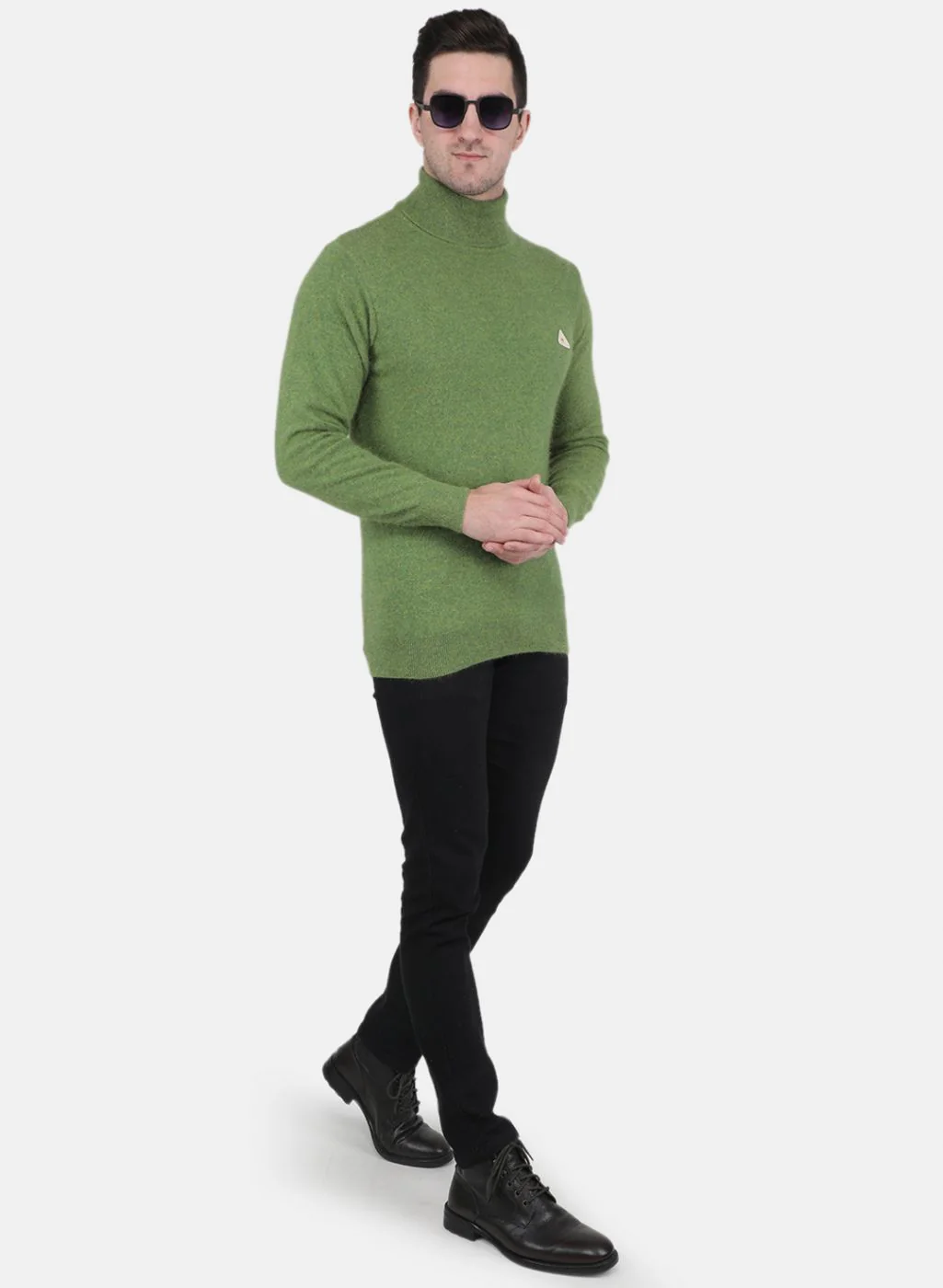 Men Olive Solid Pullover - Image 4