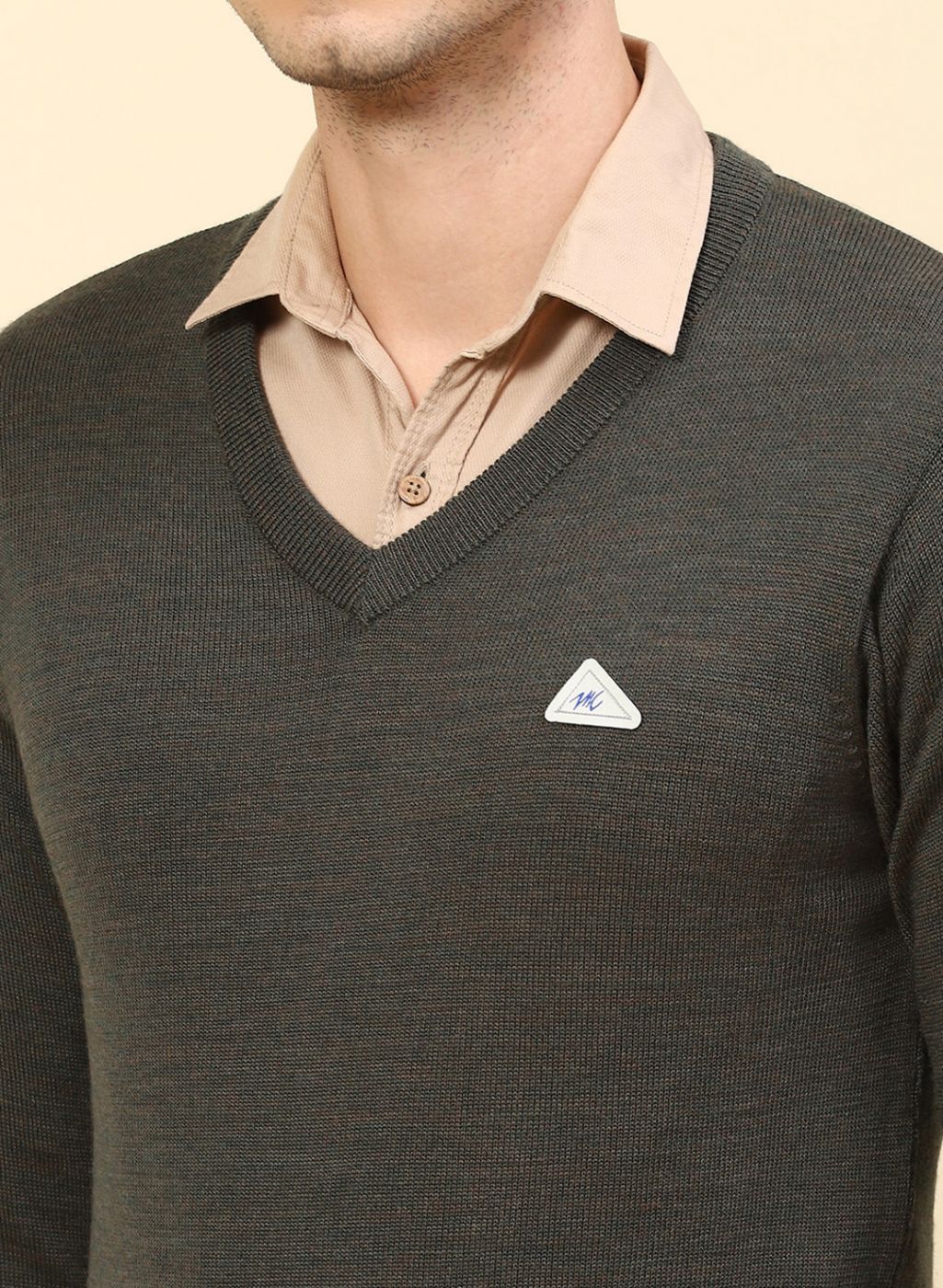 Men Olive Solid Pure wool Pullover - Image 6