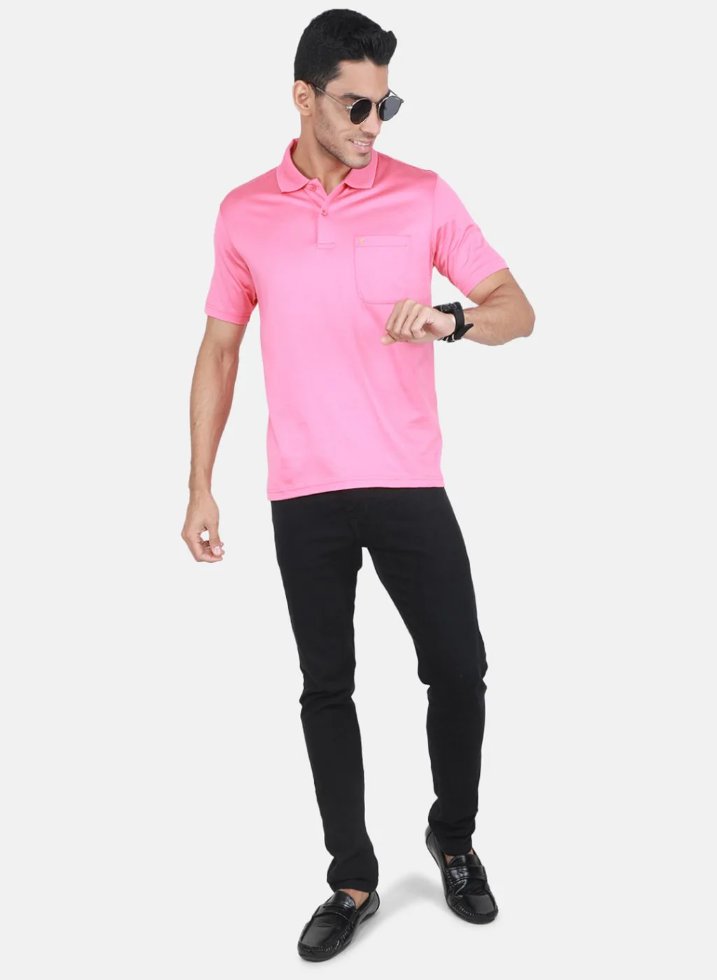 Men Pink Solid T-Shirt - Image 4